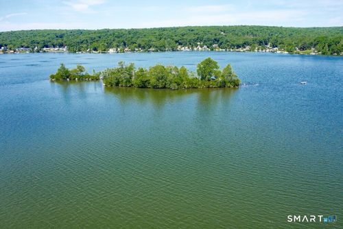 3 Island, East Hampton, CT, 06424 | Card Image