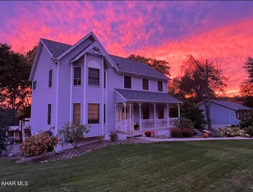 160 Sarah Dr, Altoona, PA, 16601-9436 | Card Image