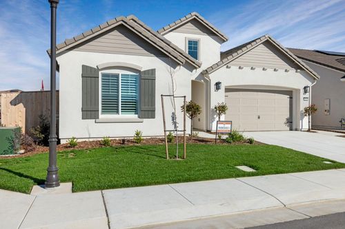 2252 Lyndon Street, Lodi, CA, 95242 | Card Image