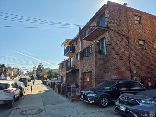 5050 69th St, Woodside, NY, 11377-7541 | Card Image