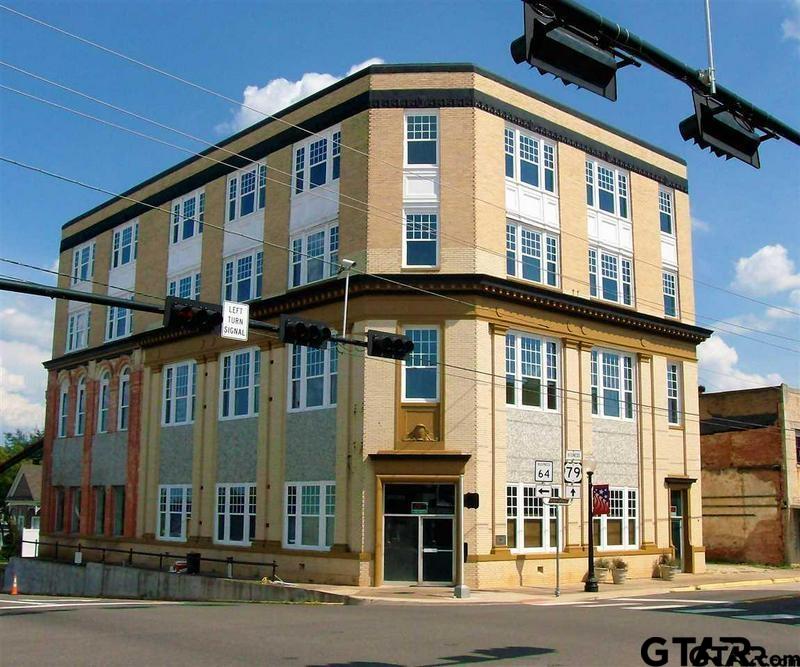 202 E Main St, Henderson, TX 75652