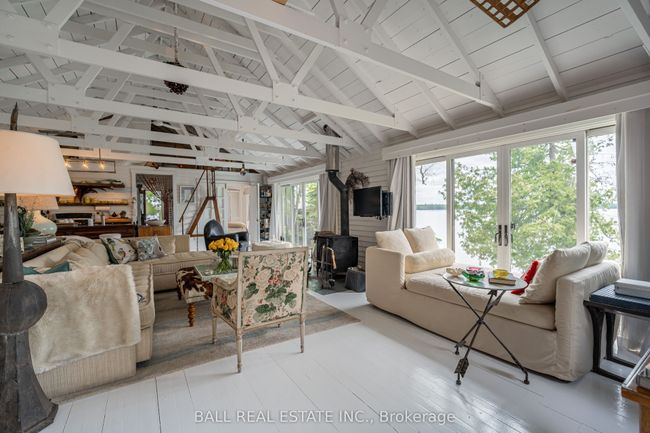 40 Fire Route 89 E, House other with 3 bedrooms, 1 bathrooms and 3 parking in Apsley ON | Image 15