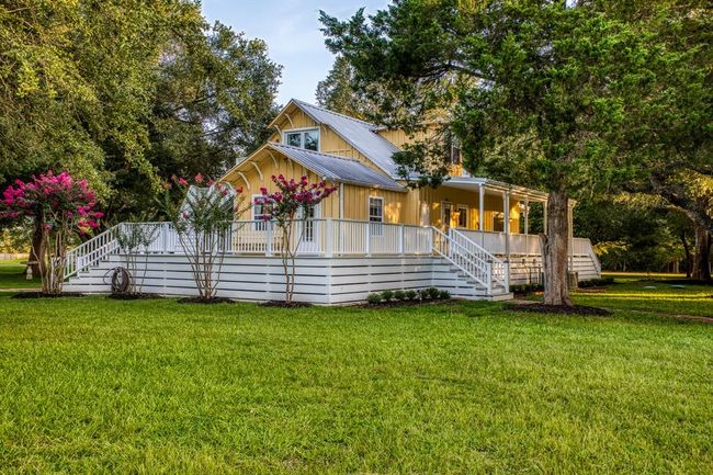 1585 Round Top Rd, Home with 6 bedrooms, 7 bathrooms and null parking in Round Top TX | Image 11