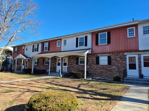 74-74 Athol St, Killingly, CT, 06239-1903 | Card Image