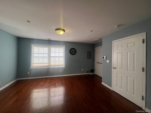 apt-f-5720 Old Sunrise Hwy, Massapequa, NY, 11758-5546 | Card Image