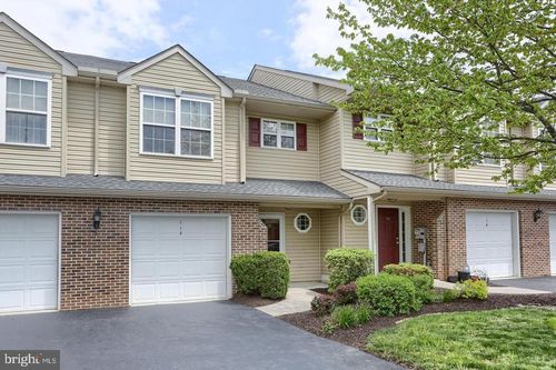 114 Cardinal Ln, HUMMELSTOWN, PA, 17036-8755 | Card Image