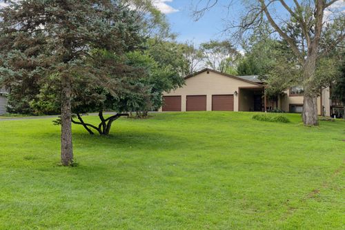 9217 W River Rd, Brooklyn Park, MN, 55444-1219 | Card Image