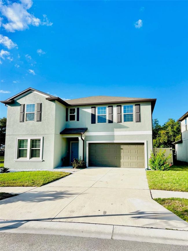 725 Timeless Moss Drive, House other with 6 bedrooms, 3 bathrooms and null parking in Ruskin FL | Image 1