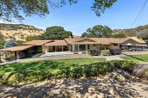 1850 Cravea Ln, Fairfield, CA, 94534-9543 | Card Image