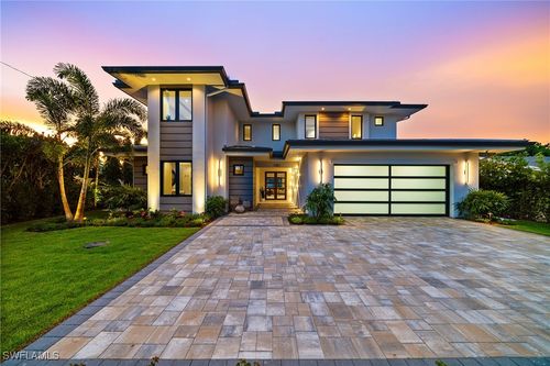 1261 13th Ave N, NAPLES, FL, 34102-5241 | Card Image