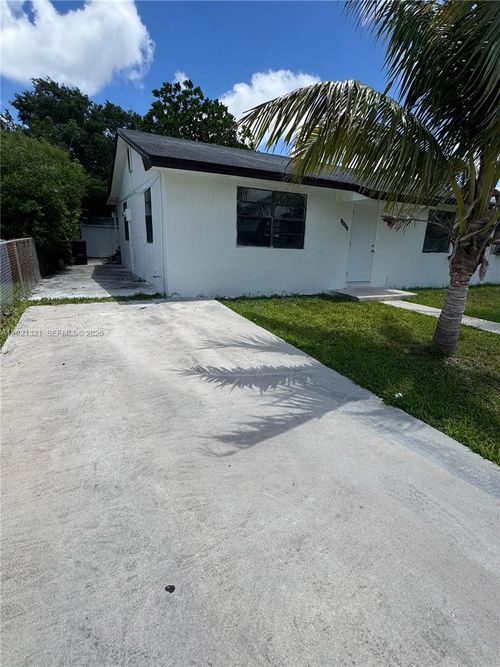 15023 Sw 302nd Ter, Homestead, FL, 33033-3773 | Card Image