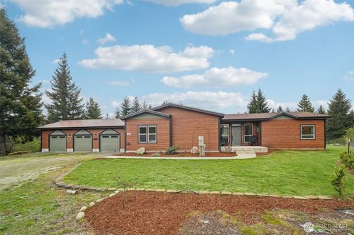 13113 Algyer Rd Se, Rainier, WA, 98576-8010 | Card Image