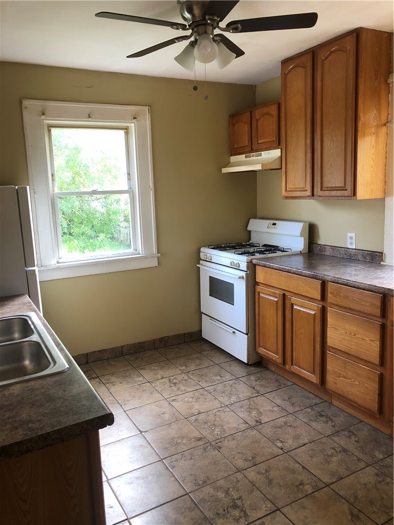 Residential Lease in Rochester 3