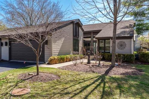 5409 Winding Creek Dr, Rockford, IL, 61114-5498 | Card Image