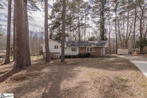 709 Loblolly Dr, Anderson, SC, 29625-2613 | Card Image