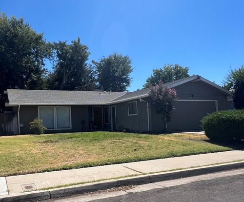 1418 Morris Ave, Clovis, CA, 93611-1406 | Card Image