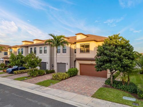 2366 Byron St, Palm Springs, FL, 33406-3601 | Card Image