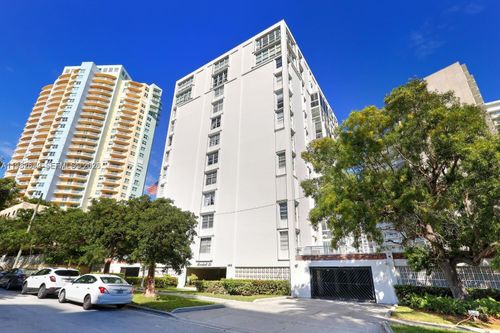 apt-502-145 Se 25th Rd, Miami, FL, 33129-2401 | Card Image