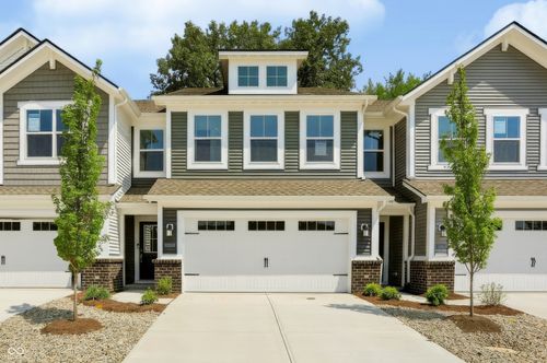 414 Monarch Ln, Lebanon, IN, 46052-9033 | Card Image