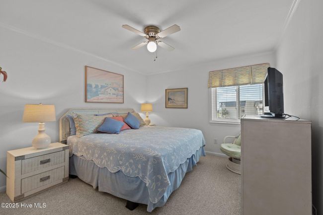 H9 - 2008 E Fort Macon Rd, Condo with 2 bedrooms, 2 bathrooms and null parking in Atlantic Beach NC | Image 10