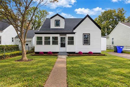 224 Neoma Dr, Norfolk, VA, 23503-5253 | Card Image