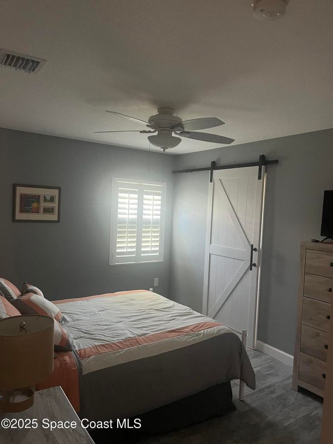 5845 Garretts Rd, House other with 2 bedrooms, 2 bathrooms and null parking in Sebastian FL | Image 28