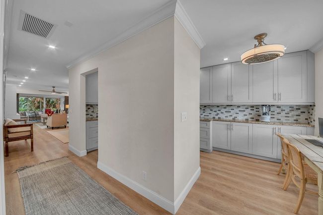 APT-103 - 1140 Mahogany Way, Condo with 2 bedrooms, 2 bathrooms and null parking in Delray Beach FL | Image 10