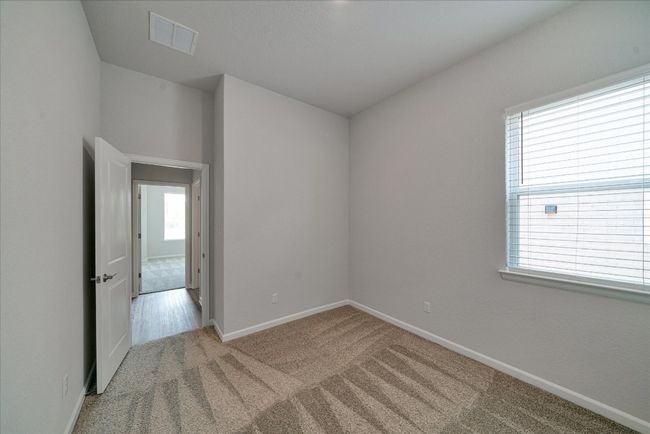 147 Cibolo Creek Loop, House other with 3 bedrooms, 2 bathrooms and 4 parking in Bastrop TX | Image 31