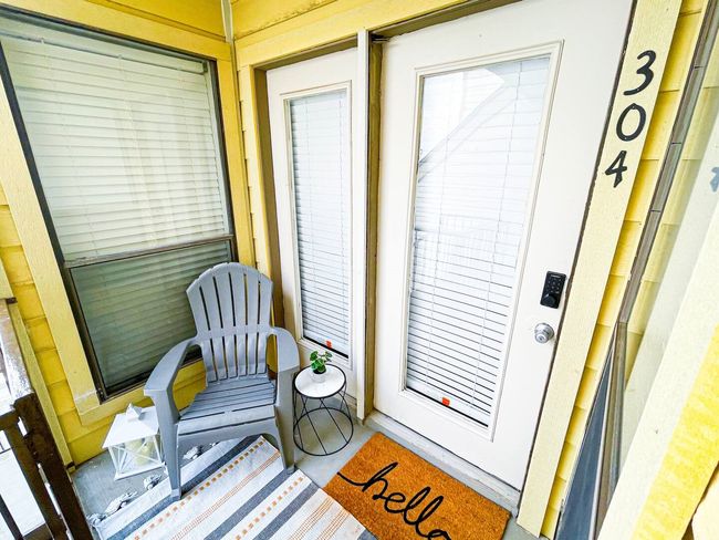 View of entrance to property | Image 19
