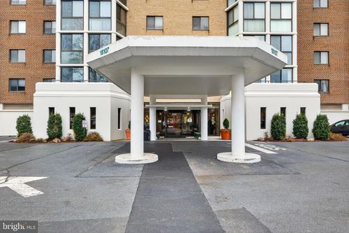 2-1022-15107 Interlachen Dr, SILVER SPRING, MD, 20906-5625 | Card Image