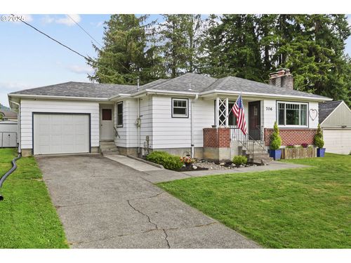 706 N 16th Ave, Kelso, WA, 98626-4814 | Card Image