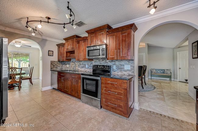 5526 Chambers Way, House other with 3 bedrooms, 2 bathrooms and null parking in JACKSONVILLE FL | Image 12