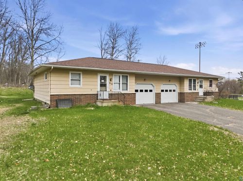 918-916-918 Michigan St, Spooner, WI, 54801-1649 | Card Image