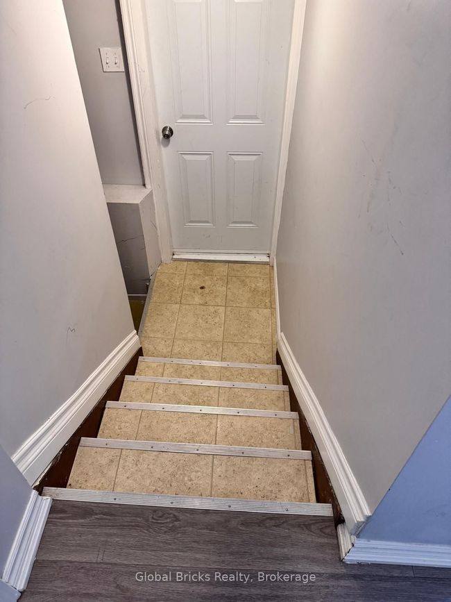 4493 Jepson St, House other with 5 bedrooms, 2 bathrooms and 2 parking in Niagara Falls ON | Image 21