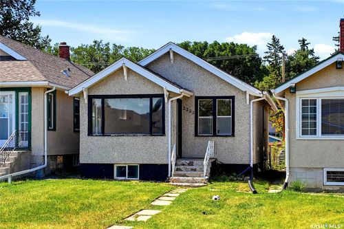 2222 Wallace Street, Regina, SK, S4S3H4 | Card Image