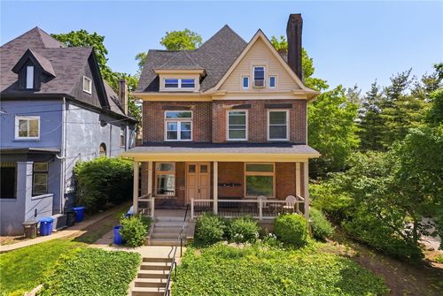 551 S Graham St, Shadyside, PA, 15232-1672 | Card Image