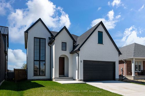 5 Hartland Cir, St Thomas, ON, N5R0P2 | Card Image