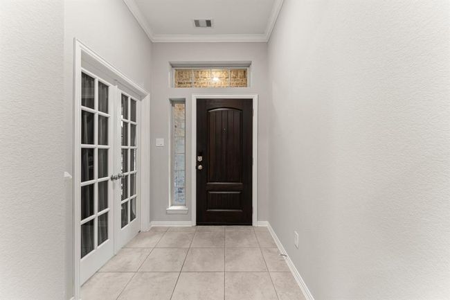 27918 Creek Flat Dr, House other with 3 bedrooms, 2 bathrooms and 2 parking in Spring TX | Image 7