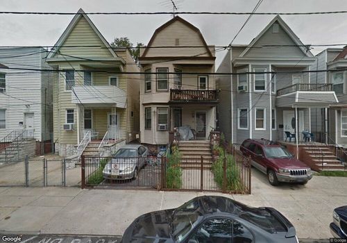 142 Stevens Ave, Jersey City, NJ, 07305-3008 | Card Image