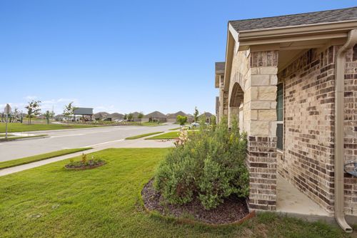 906 Torrey Ave, Princeton, TX, 75407-2877 | Card Image