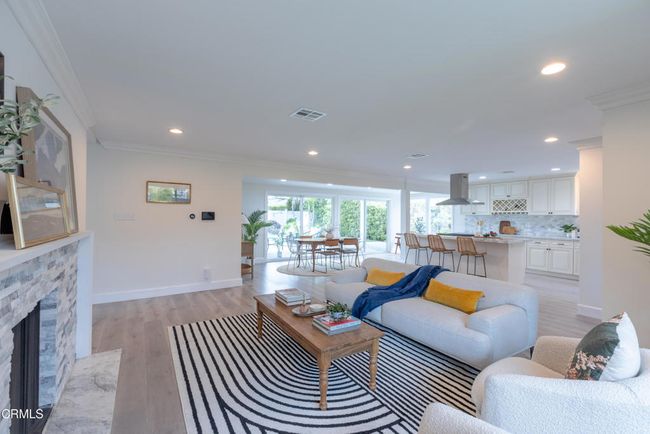 B LivingSpaces-13 | Image 8