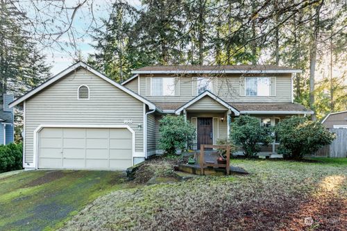 8640 Foster Grove Court Ne, Bremerton, WA, 98311 | Card Image