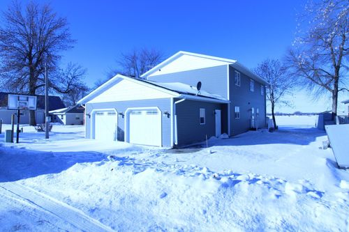 23455 Sunset Beach Trl, Pelican Rapids, MN, 56572-7110 | Card Image
