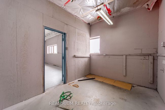 44 Bridge St, Home with 0 bedrooms, 0 bathrooms and null parking in Bradford ON | Image 10