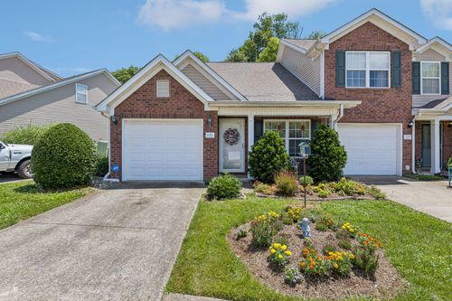 121 Antler Ridge Cir, Nashville, TN, 37214-4743 | Card Image