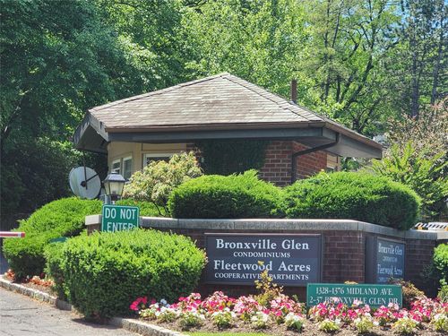 apt-9-18 Bronxville Glen Dr, Bronxville, NY, 10708-6868 | Card Image