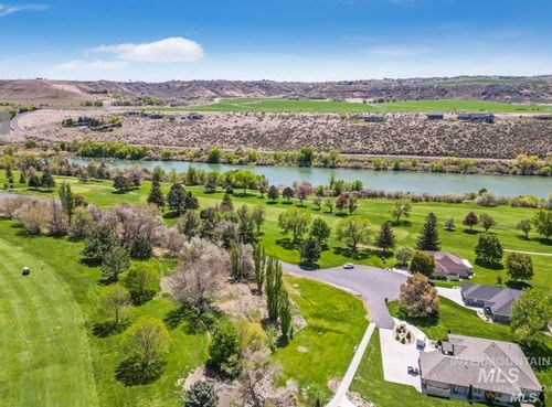 30 Riverside Ln, Buhl, ID, 83316 | Card Image