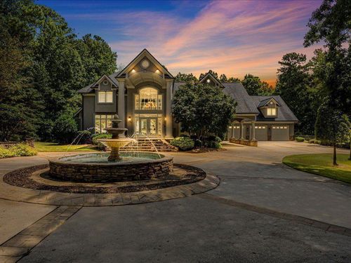 330 N Peachtree Pkwy, Peachtree City, GA, 30269-1360 | Card Image
