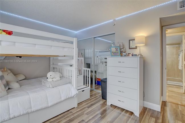 231 - 600 Parkview Dr, Condo with 3 bedrooms, 2 bathrooms and null parking in Hallandale Beach FL | Image 21