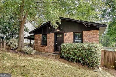 452 East Side, House other with 3 bedrooms, 1 bathrooms and 1 parking in Atlanta GA | Image 3